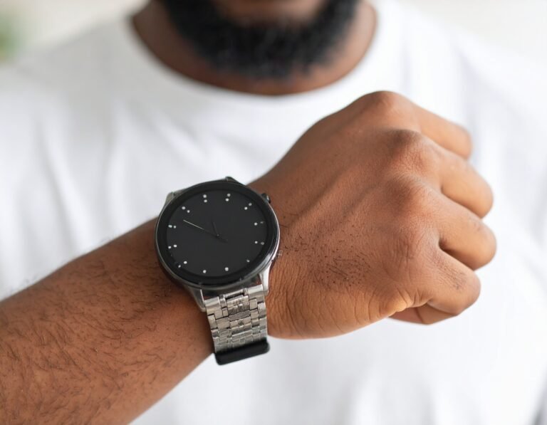 Firefly_a man looking his smart watch 508628